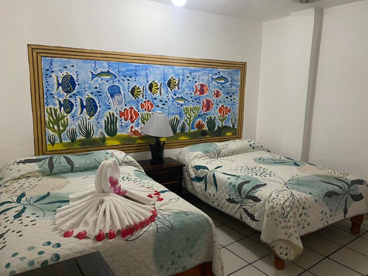 Bungalows Laguna Del Tule San Patricio Melaque Dış mekan fotoğraf